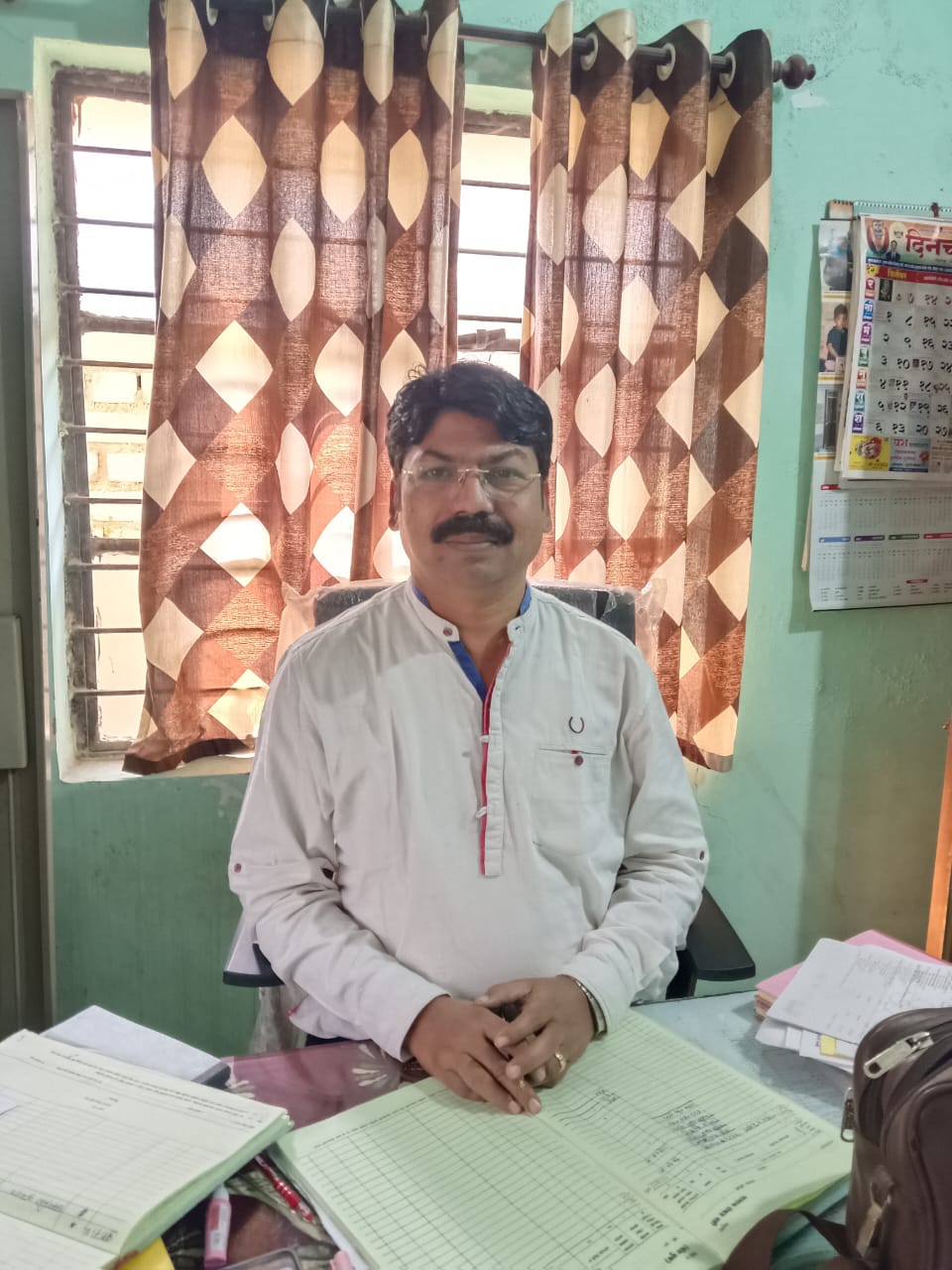 श्री अमोल मेश्राम